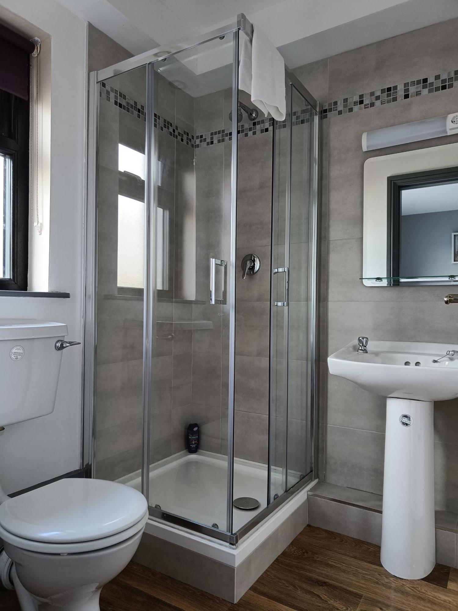 Dingle Town Center Apartment Экстерьер фото